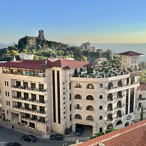 Hotel Panorama View On The Castle And The Old Town, Krujë