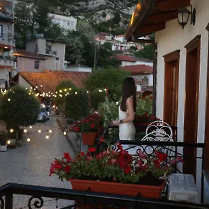 Hotel Castriota, Krujë